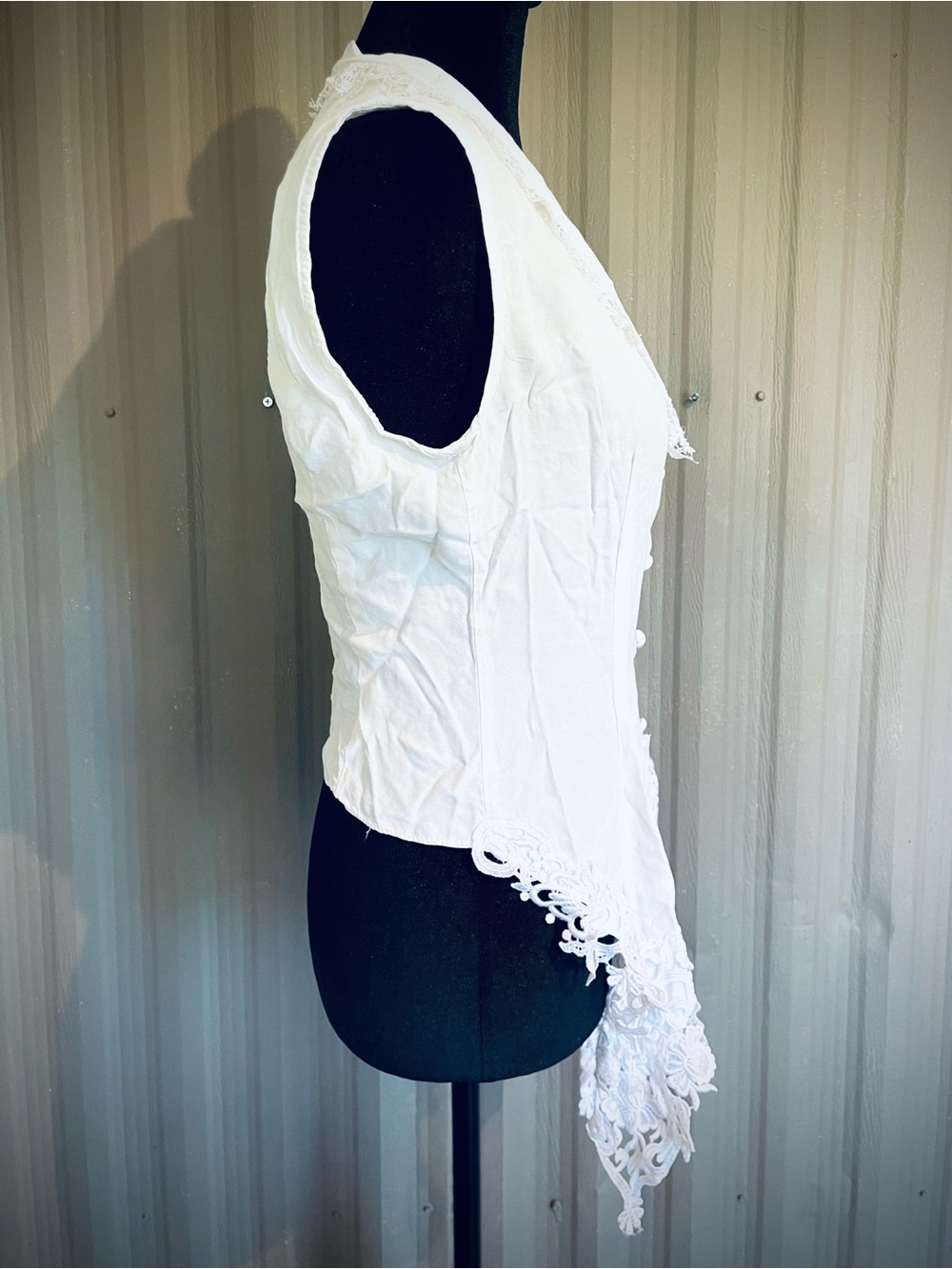 Xoxo VTG Y2K White Sleeveless Top Button Lace Trim Cottage Prairie Coquette sz S - Picture 7 of 15